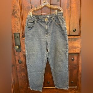 Classic Blue Denim Liz Claiborne, classic fit, size 16s